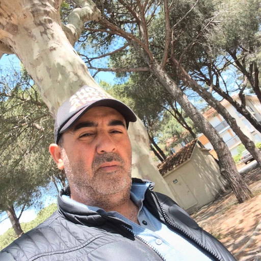 Samir B.